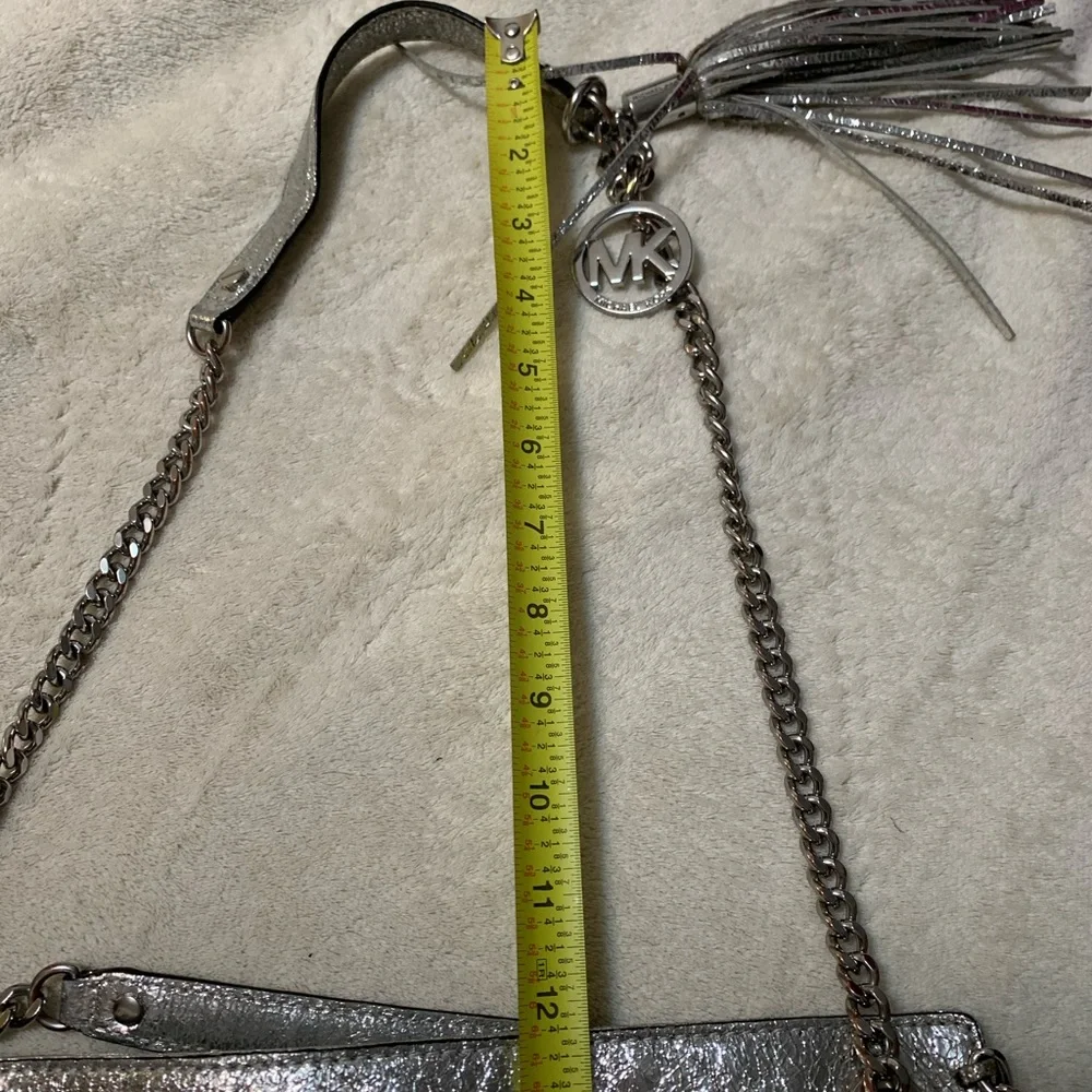 Michael kors women handbag - Picture 7 of 9